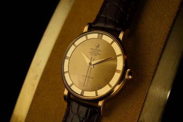 c.1954s Vintage Universal Geneve “Polerouter De Luxe”