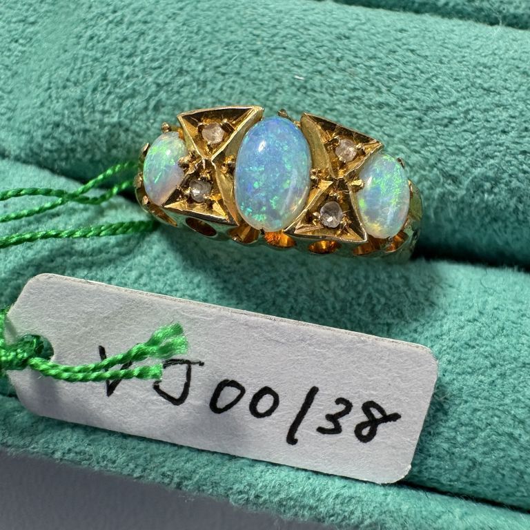 uid:a09f2526-ba22-4cb5-bd91-d4338d375109