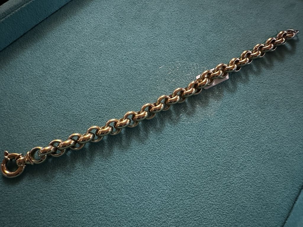 uid:ad7c5754-f560-400c-81b0-b94fd6ce0e6d