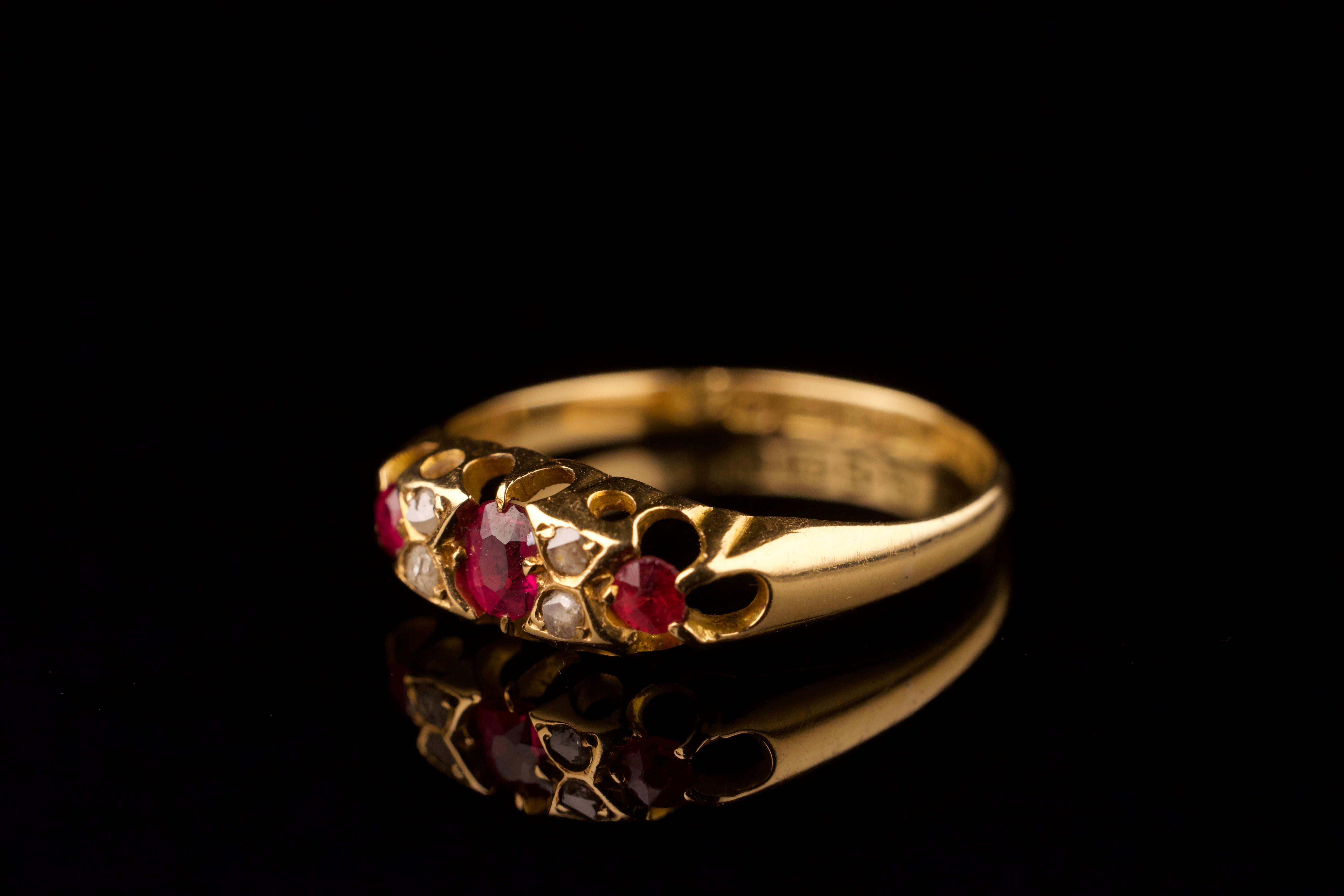 1905 Chester Gypsy Ring